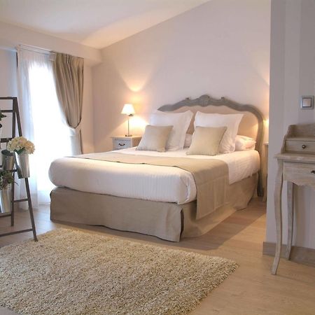 Le Petit Boutique Hotel (Adults Only) Сантандер Экстерьер фото